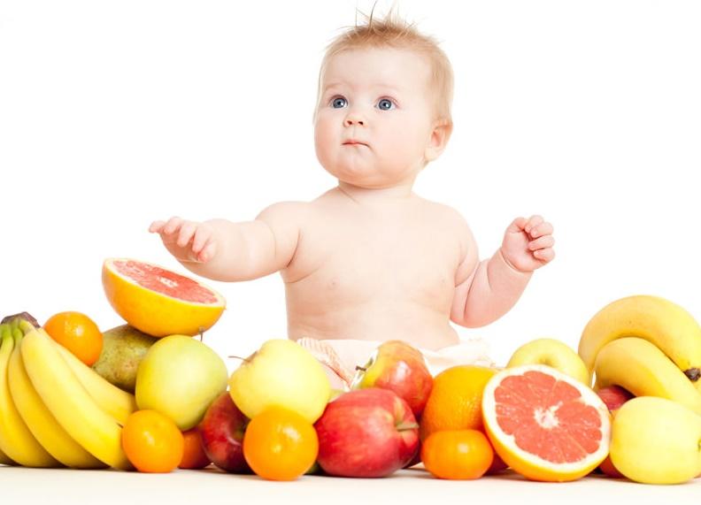 Bebeklerde Ek Gıdaya Geçiş Dönemi