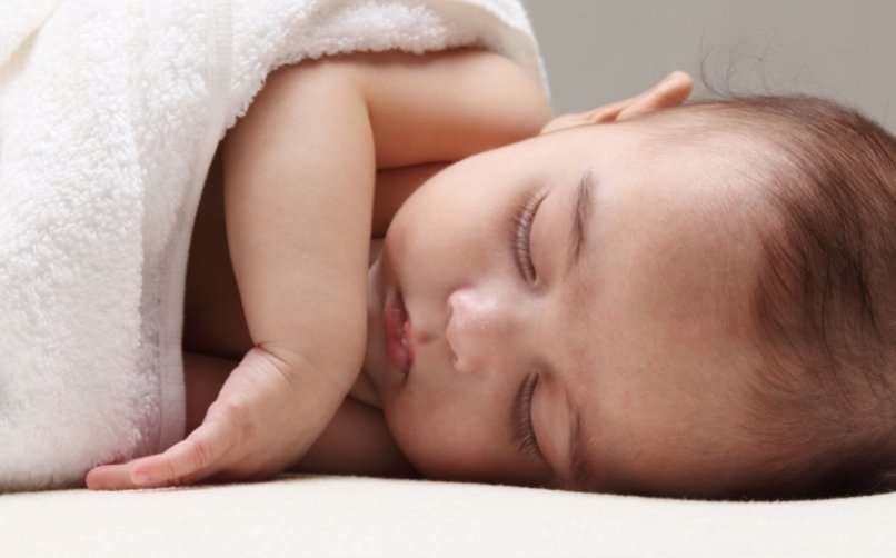 1 Aylık Bebeklerde Saç Dökülmesi