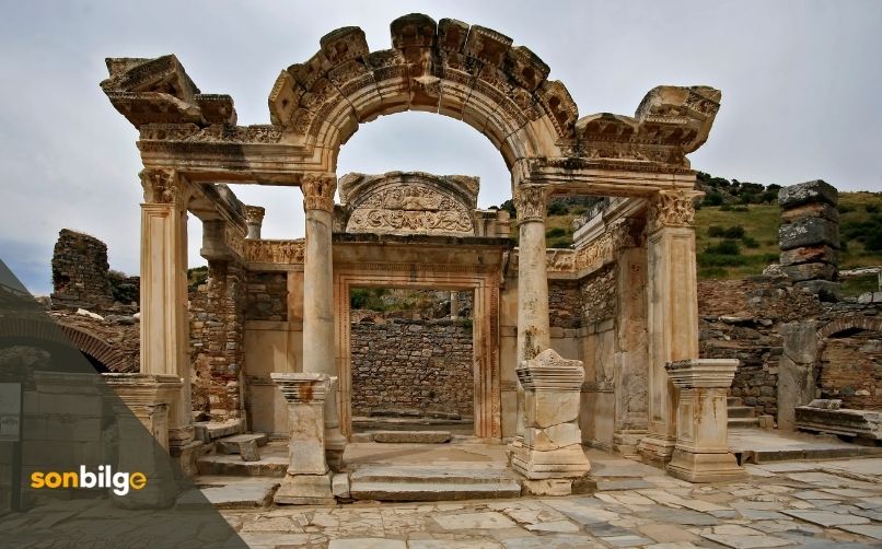 Efes Antik Kenti