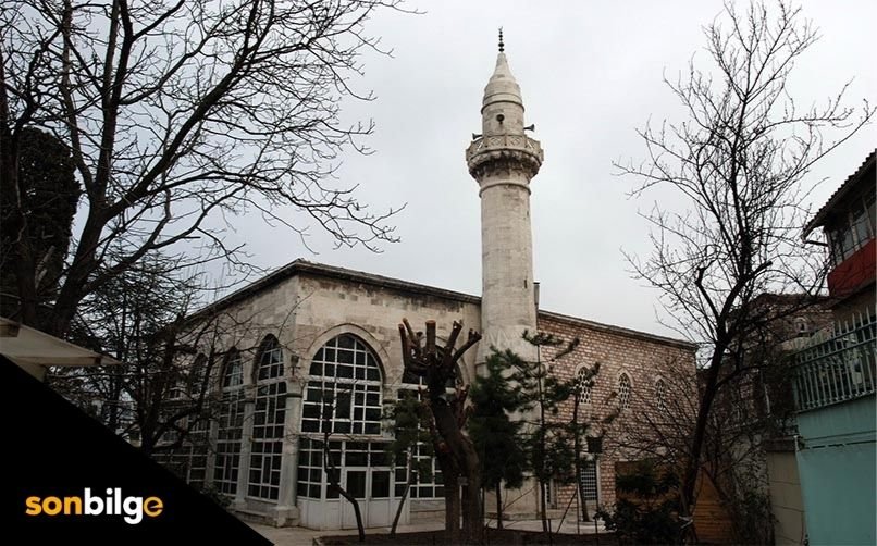 İbrahim Paşa (Orta) Camisi (Merkez)