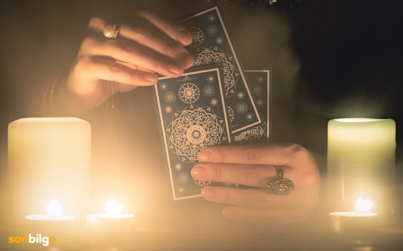 Neden Astrologlardan Kendimizi  Dinlemek İsteriz?