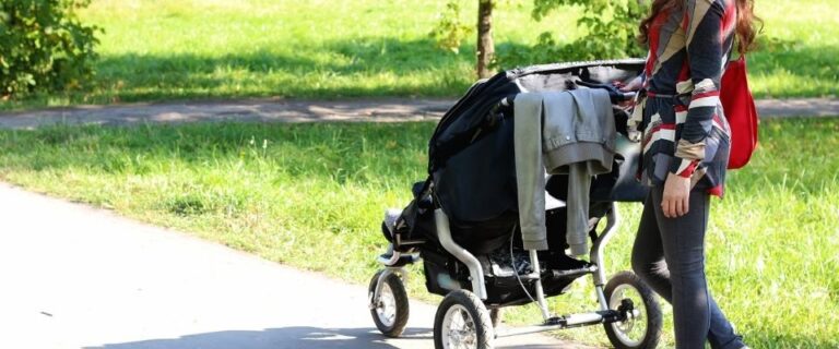 Bebeğinizin Konforu İçin En İyi Travel Sistem Bebek Arabası Modelleri