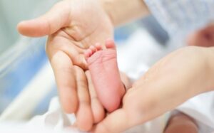 En İyi Kadın Doğum Doktoru (Jinekolog) ve Tüp Bebek Uzmanı Önerileri